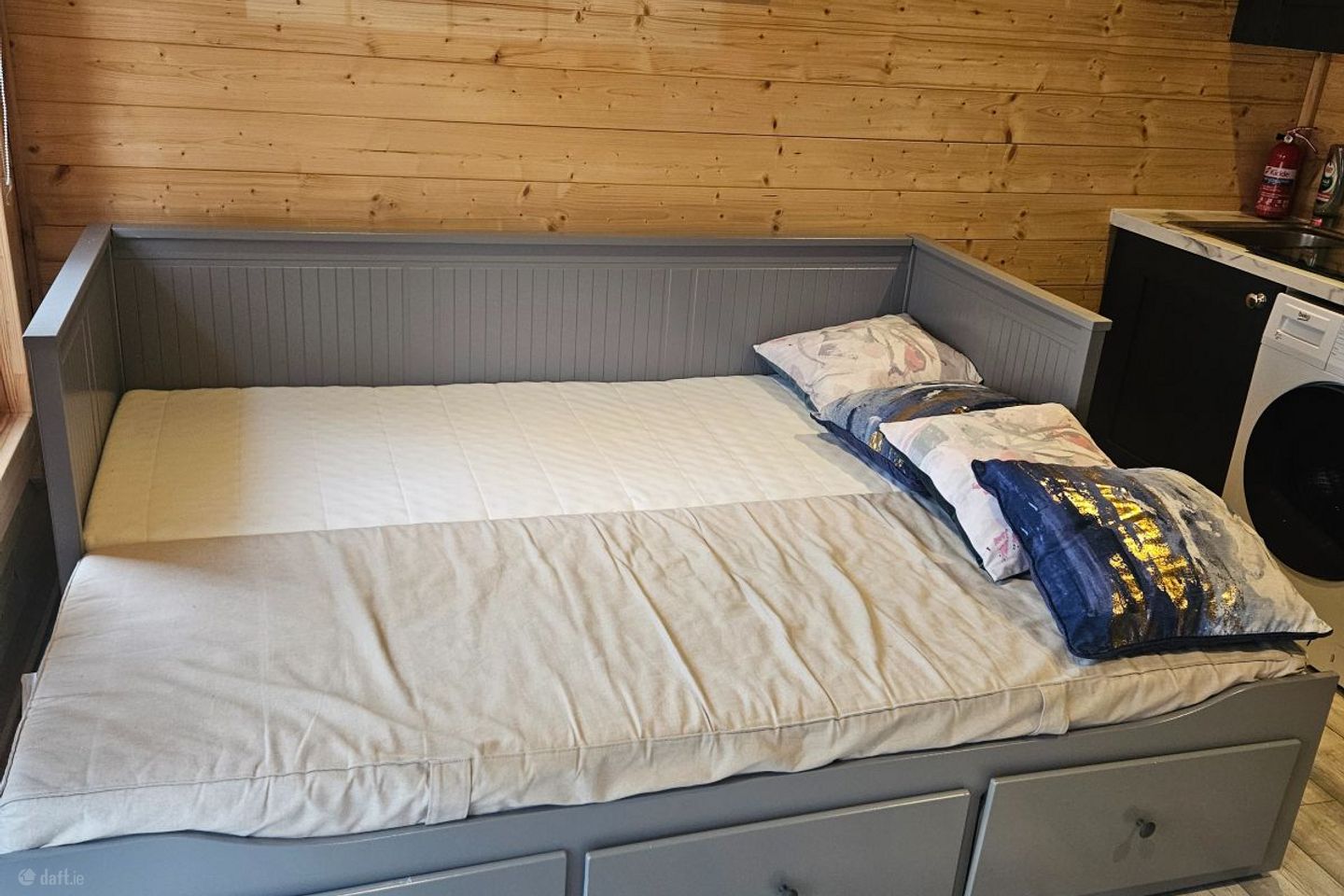 Watergate,Dublin 24, Oldbawn, Dublin 24 is for rent on Daft.ie - photo 9 of 17