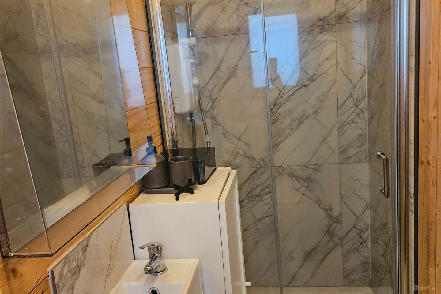 Watergate,Dublin 24, Oldbawn, Dublin 24 is for rent on Daft.ie - photo 16 of 17