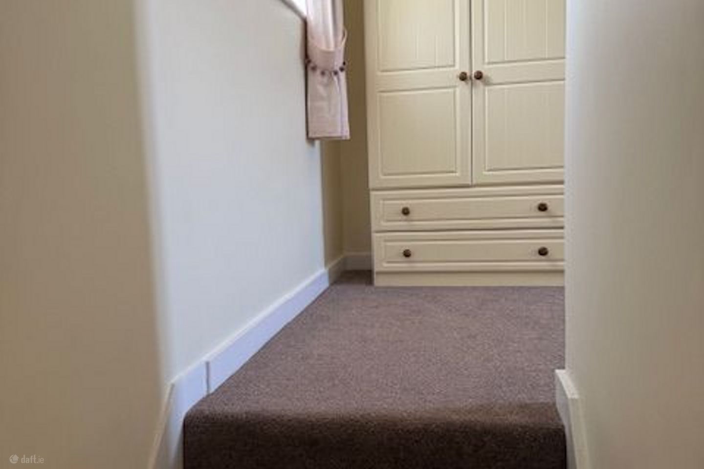 Blackhall, Termonfeckin, Drogheda, Clogherhead, Co. Louth is for rent on Daft.ie - photo 8 of 10