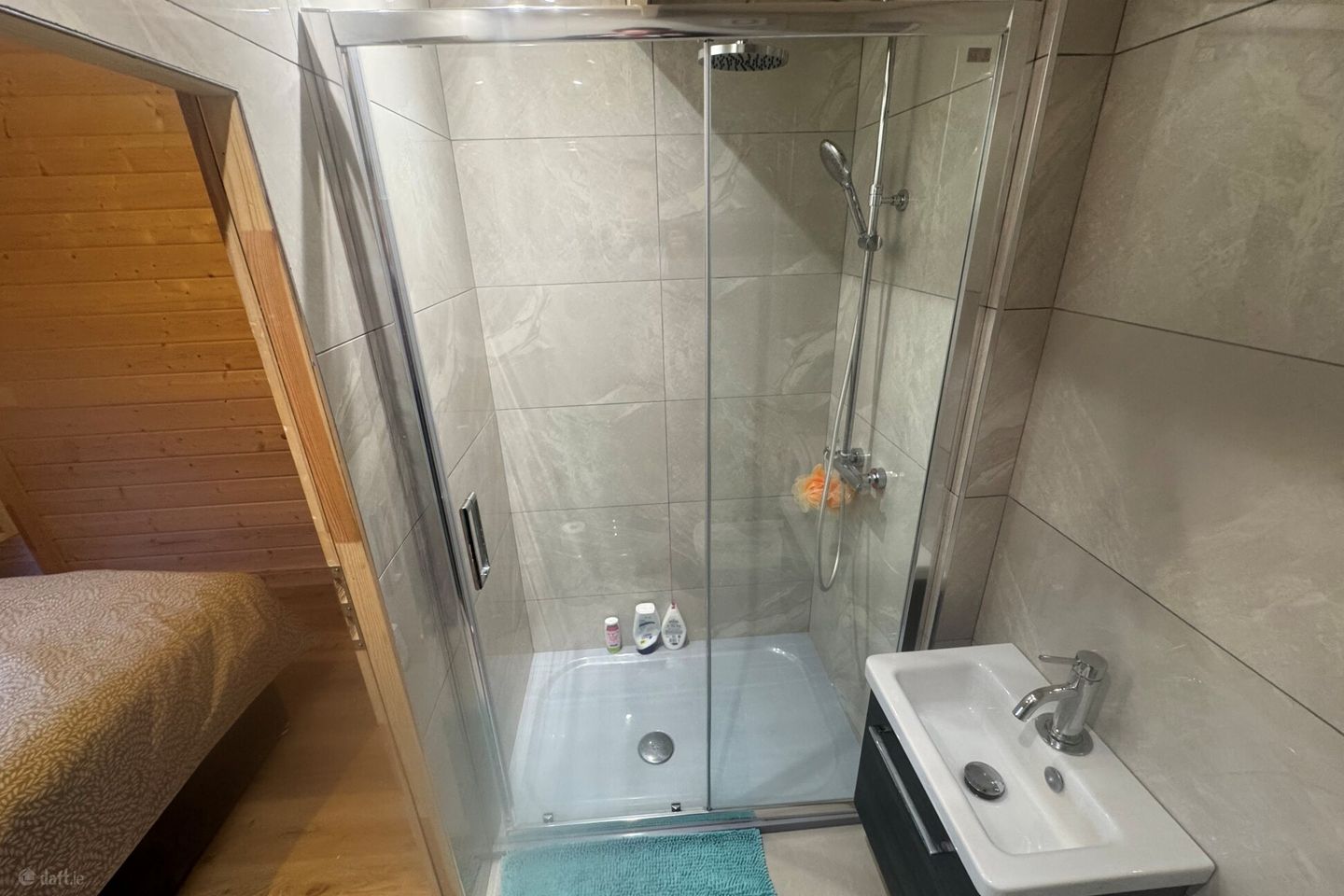 Rosewell Lodge, Belvelly, Cobh, Co. Cork is for rent on Daft.ie - photo 7 of 8