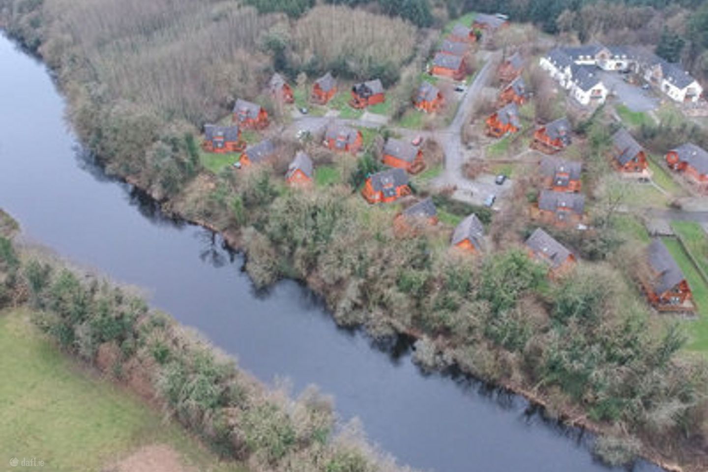 14 The Lodges, Cornadarragh Forest Park, Belturbet, Co. Cavan is for rent on Daft.ie - photo 8 of 35