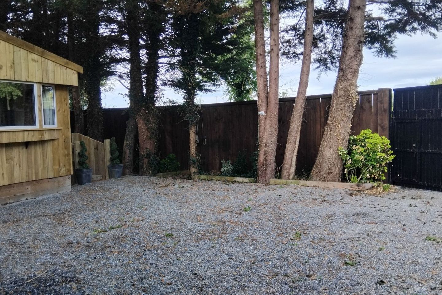 Jigginstown, Naas, Co. Kildare is for rent on Daft.ie - photo 13 of 16
