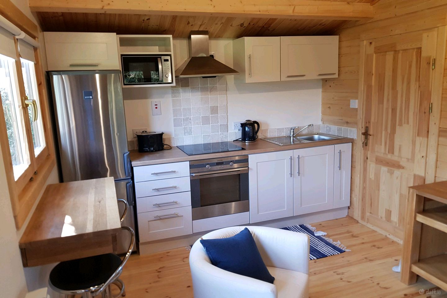 Brittas Bay, Brittas Bay, Co. Wicklow is for rent on Daft.ie - photo 2 of 7