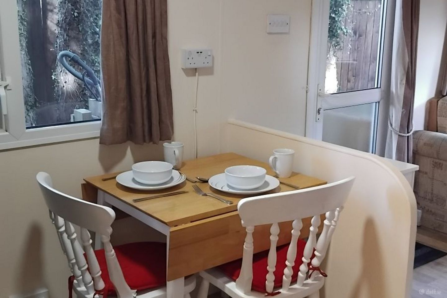 Jigginstown, Naas, Co. Kildare is for rent on Daft.ie - photo 7 of 16