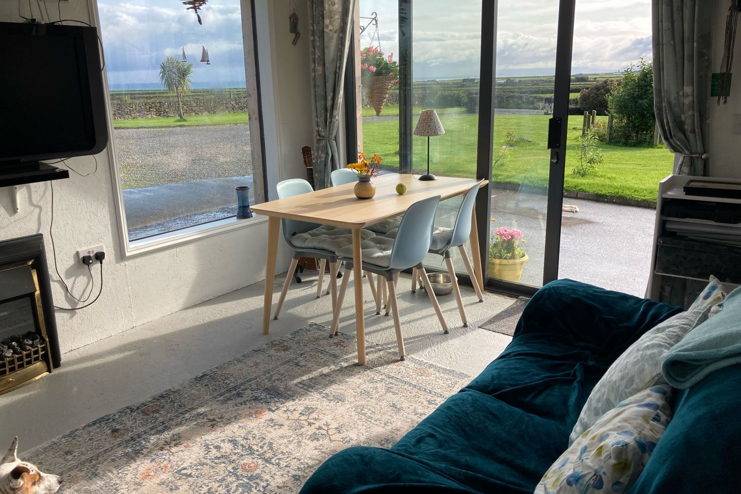 Gavin Engineering, Carrowmacbrien, Rathlee, Ballin, Easkey, Co. Sligo is for rent on Daft.ie - photo 12 of 15