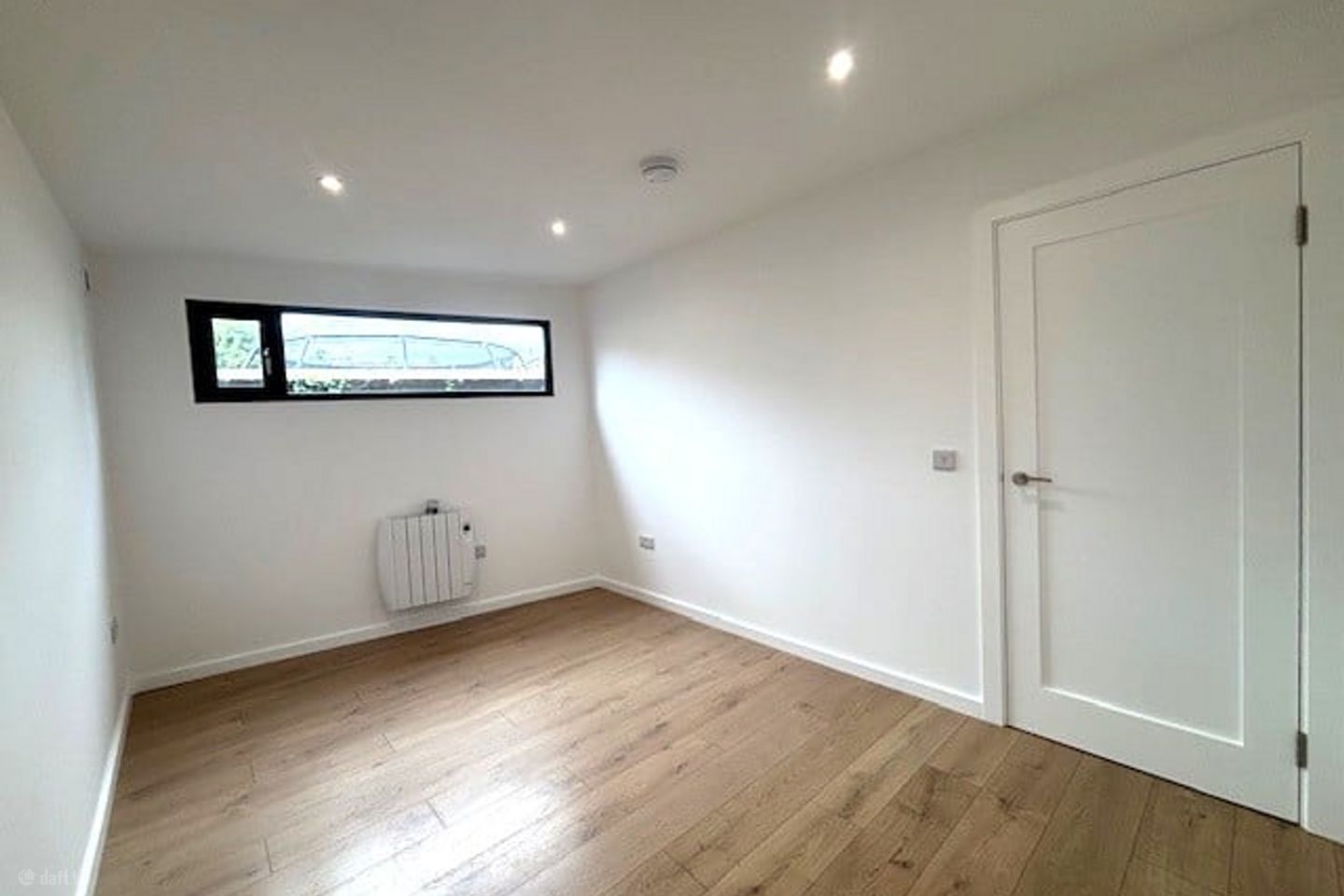 Lindisfarne Green, Clondalkin, Dublin 22 is for rent on Daft.ie - photo 8 of 9