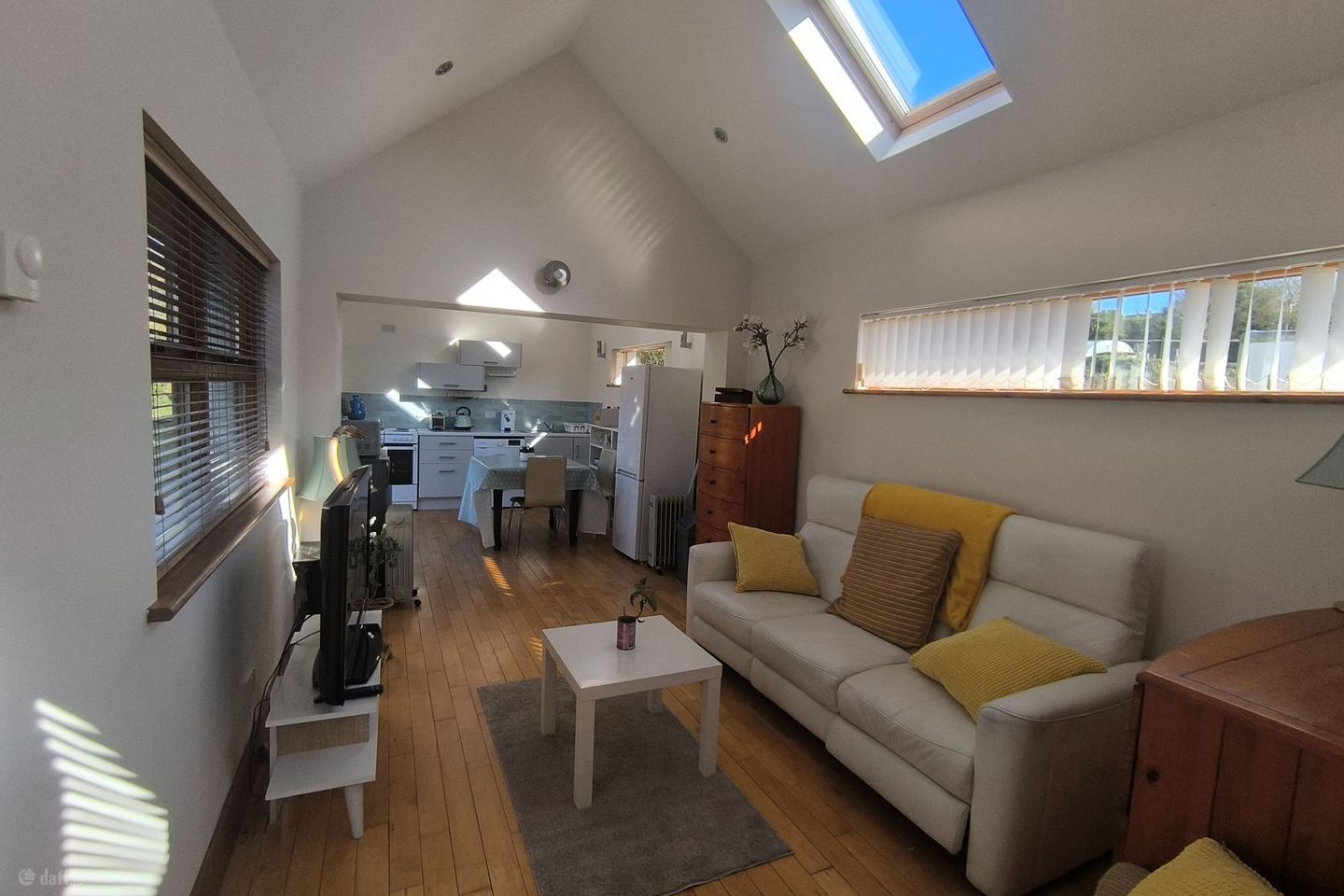 Skerries, Co. Dublin, Skerries, Co. Dublin is for rent on Daft.ie - photo 4 of 9