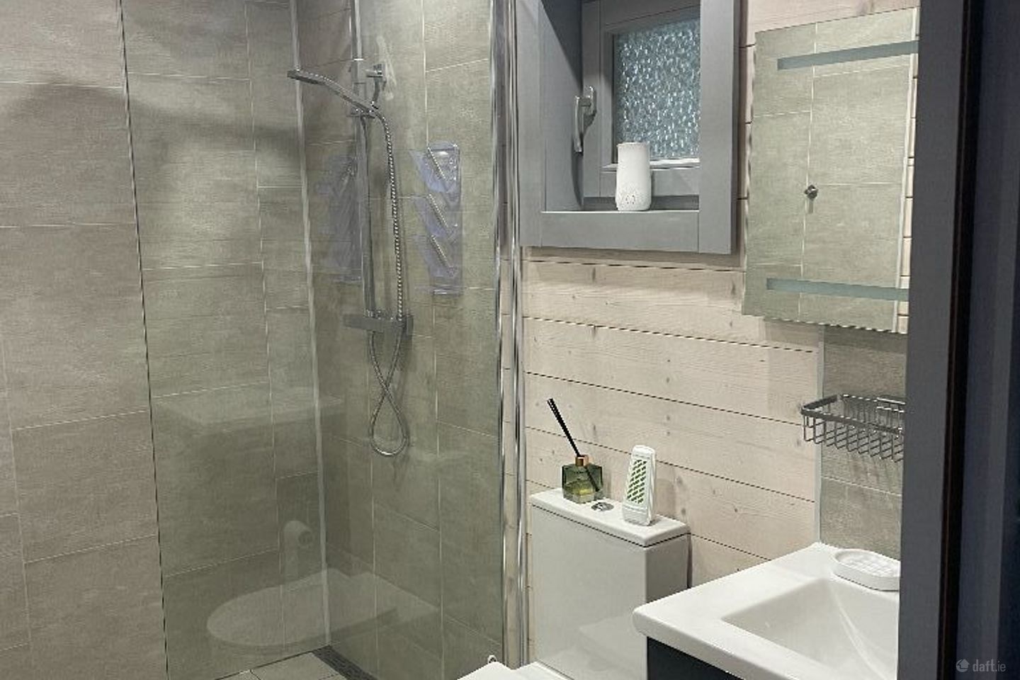 Tomdarragh, Roundwood, Co. Wicklow is for rent on Daft.ie - photo 2 of 6