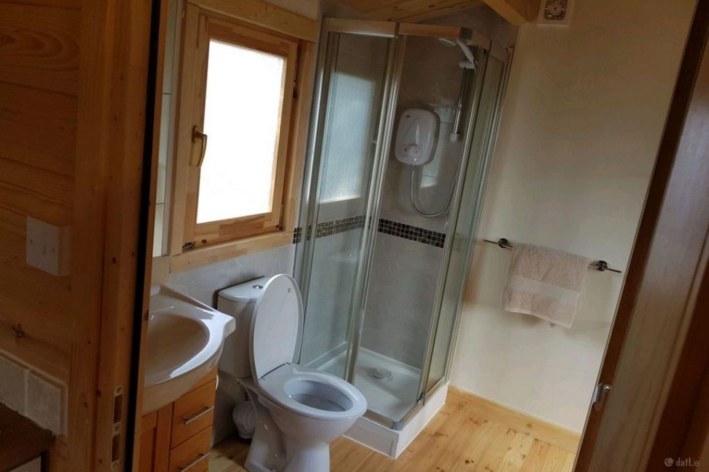 Brittas Bay, Brittas Bay, Co. Wicklow is for rent on Daft.ie - photo 5 of 7