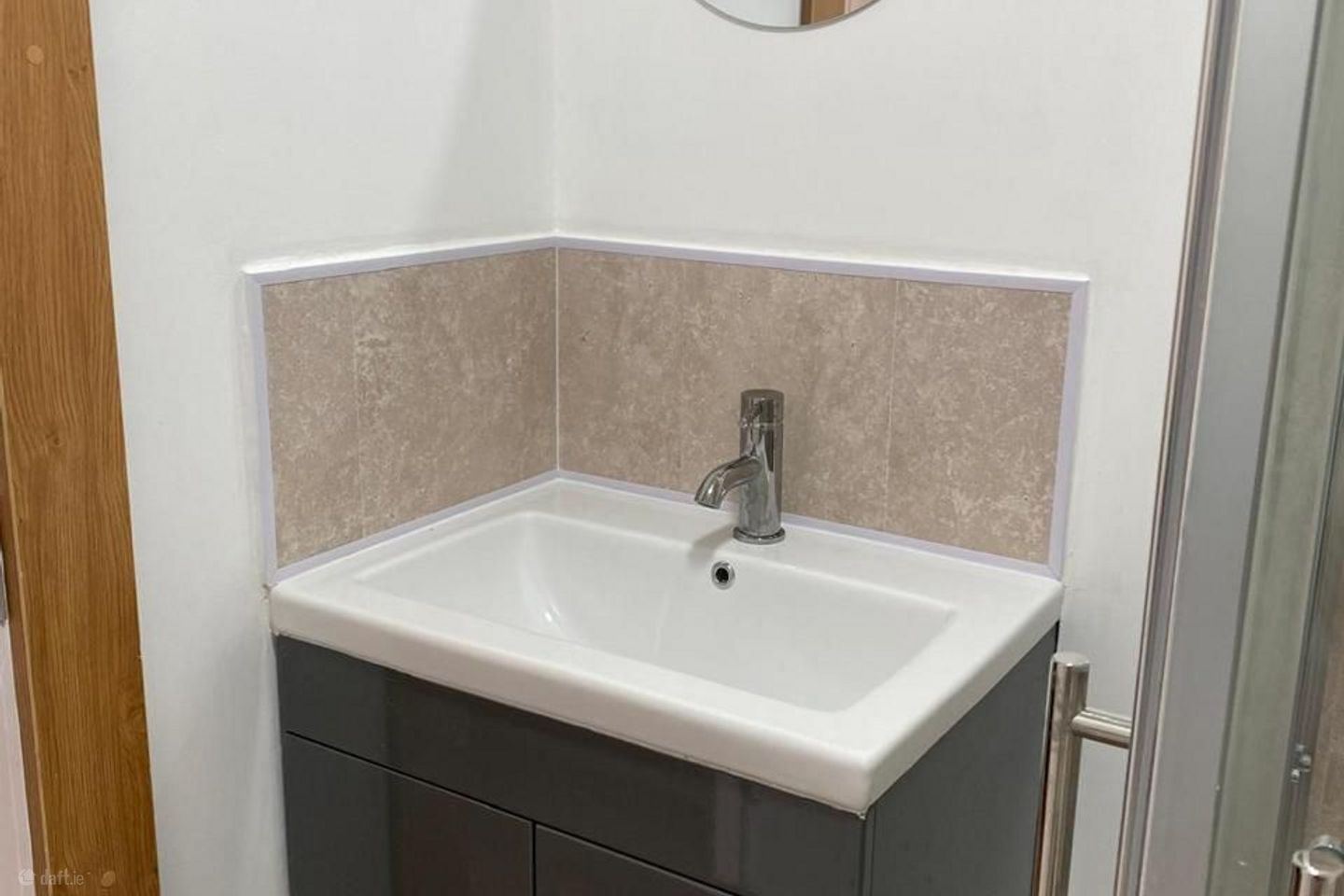 Kingswood Heights,Dublin 24, Kilnamanagh, Dublin 24 is for rent on Daft.ie - photo 8 of 10