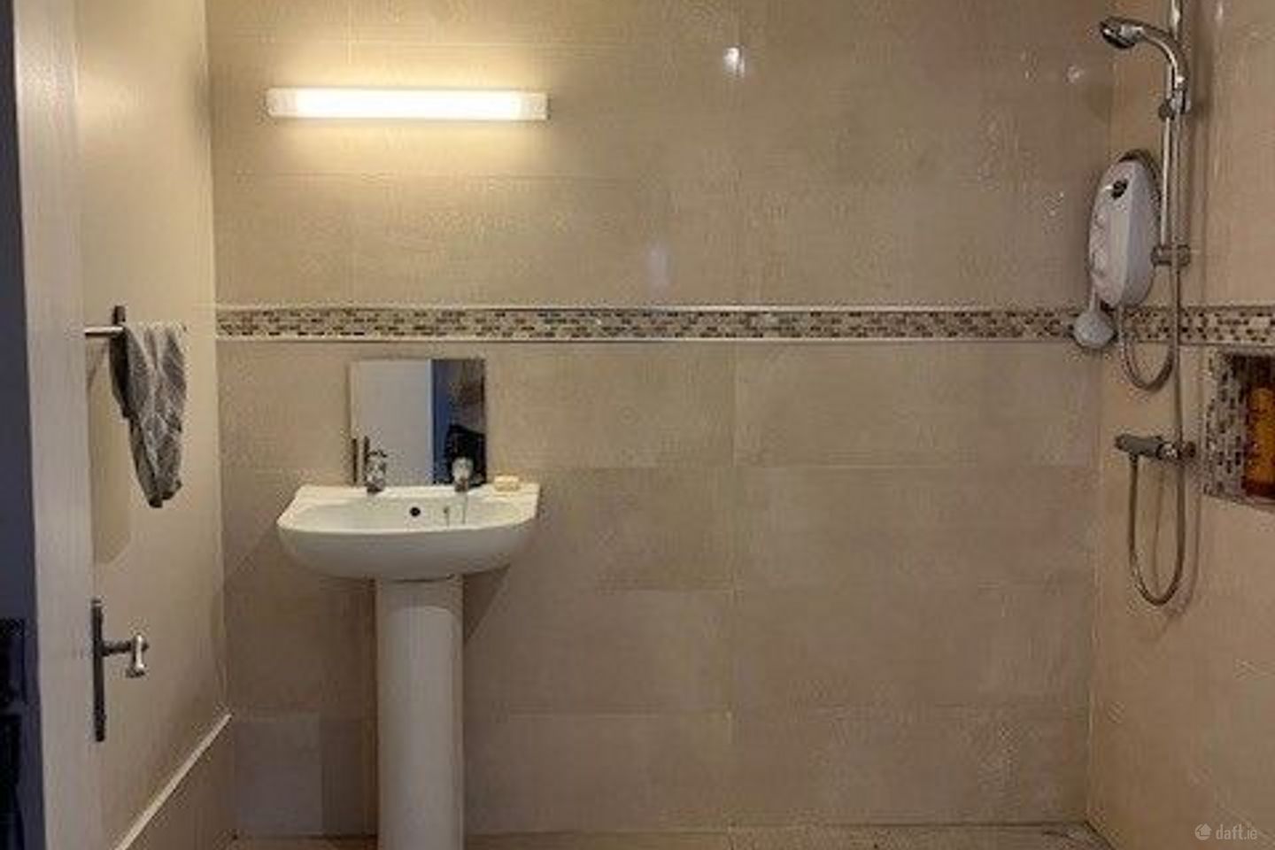 Attymon, Athenry, Co. Galway is for rent on Daft.ie - photo 14 of 15