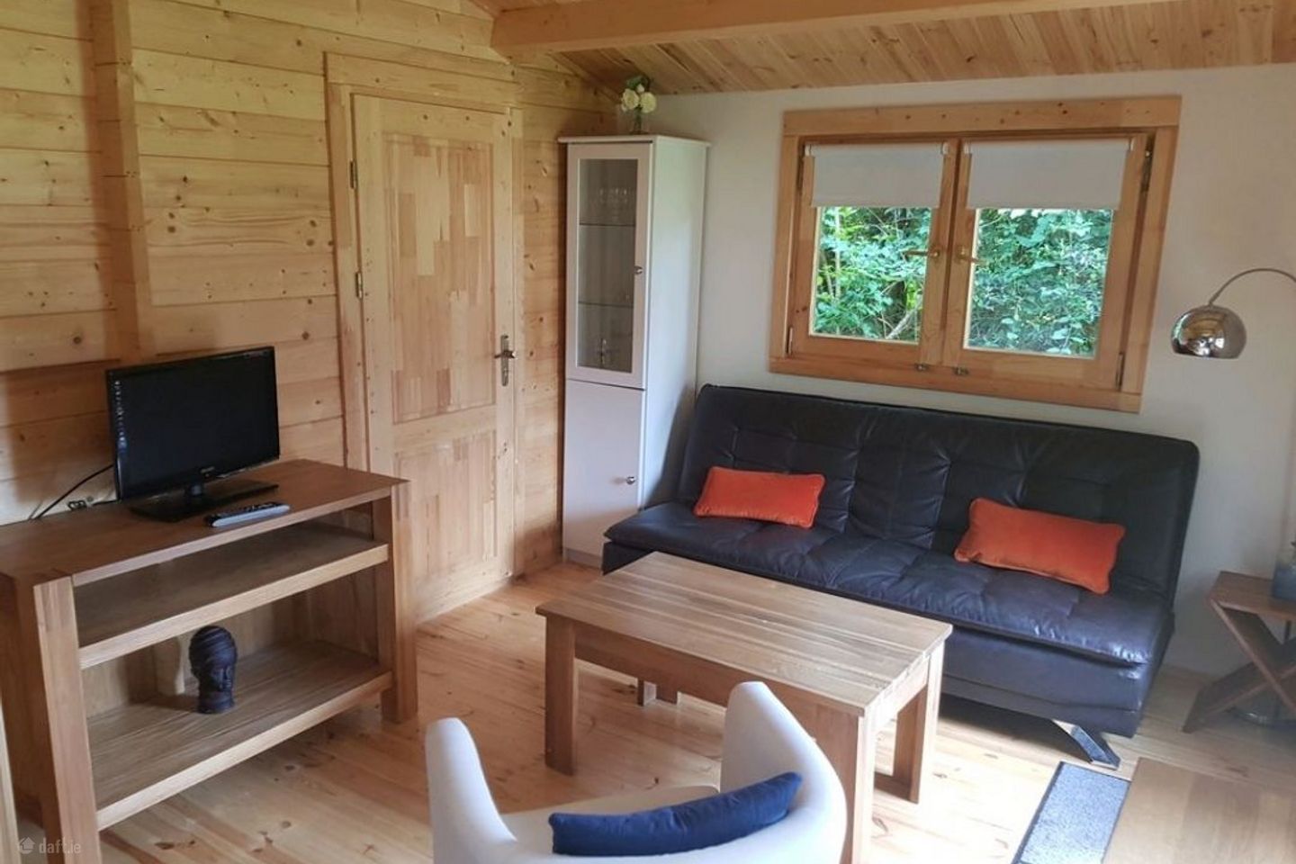 Brittas Bay, Brittas Bay, Co. Wicklow is for rent on Daft.ie - photo 3 of 7