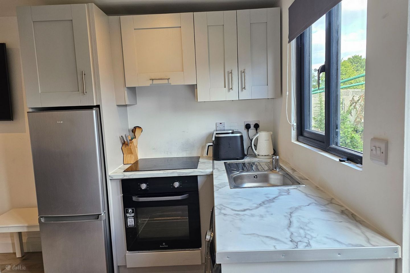 Hazelwood Park, Dublin 5, Kilmore, Dublin 5 is for rent on Daft.ie - photo 3 of 5