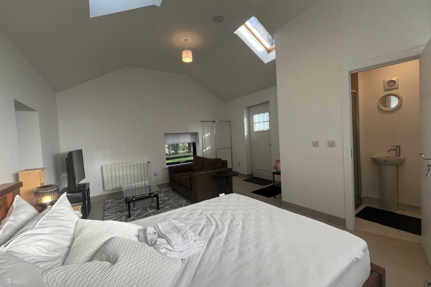 Athgoe, Newcastle, Co. Dublin is for rent on Daft.ie - photo 2 of 5