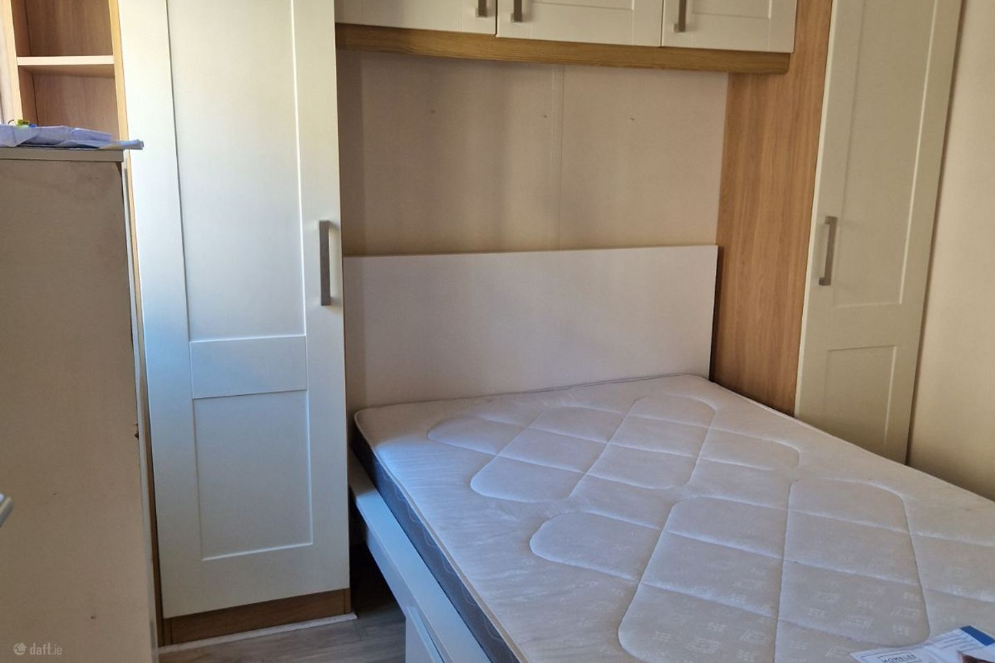 4 Silken Park ,  Kingswood Cross, Citywest, Dublin 22 is for rent on Daft.ie - photo 4 of 5