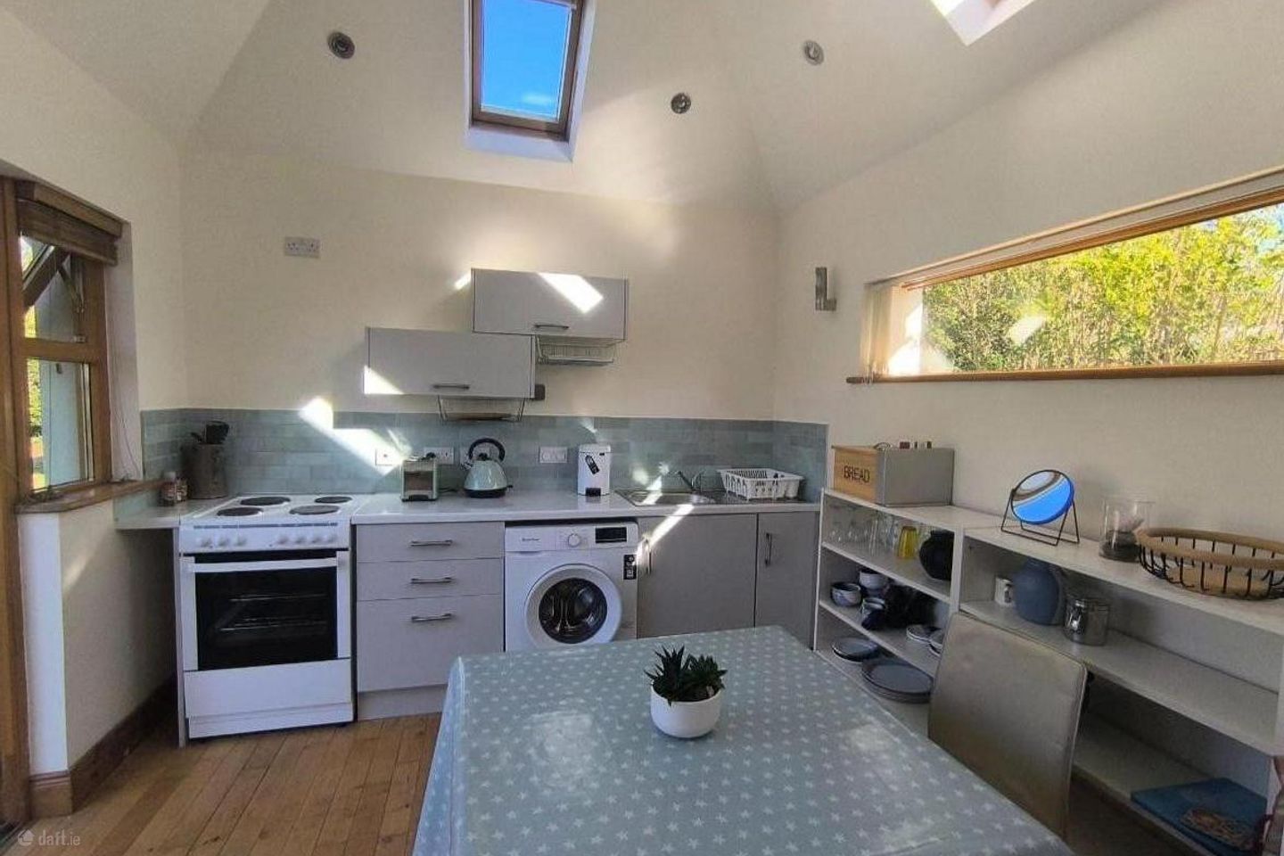 Skerries, Co. Dublin, Skerries, Co. Dublin is for rent on Daft.ie - photo 2 of 9