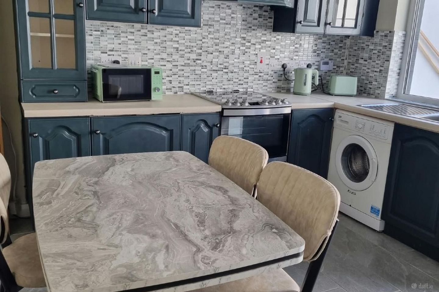 10 Rockypool Crescent, Blessington, Co. Wicklow is for rent on Daft.ie - photo 2 of 10